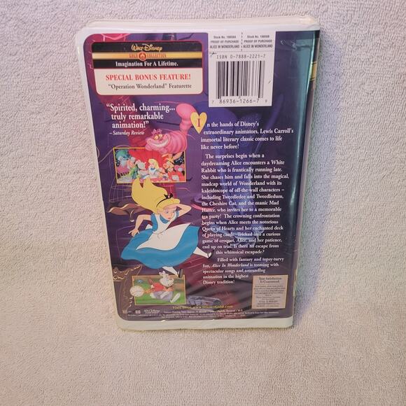 Alice in Wonderland VHS Gold Collection Disney Animated Movie 1951 - Picture 3 of 8